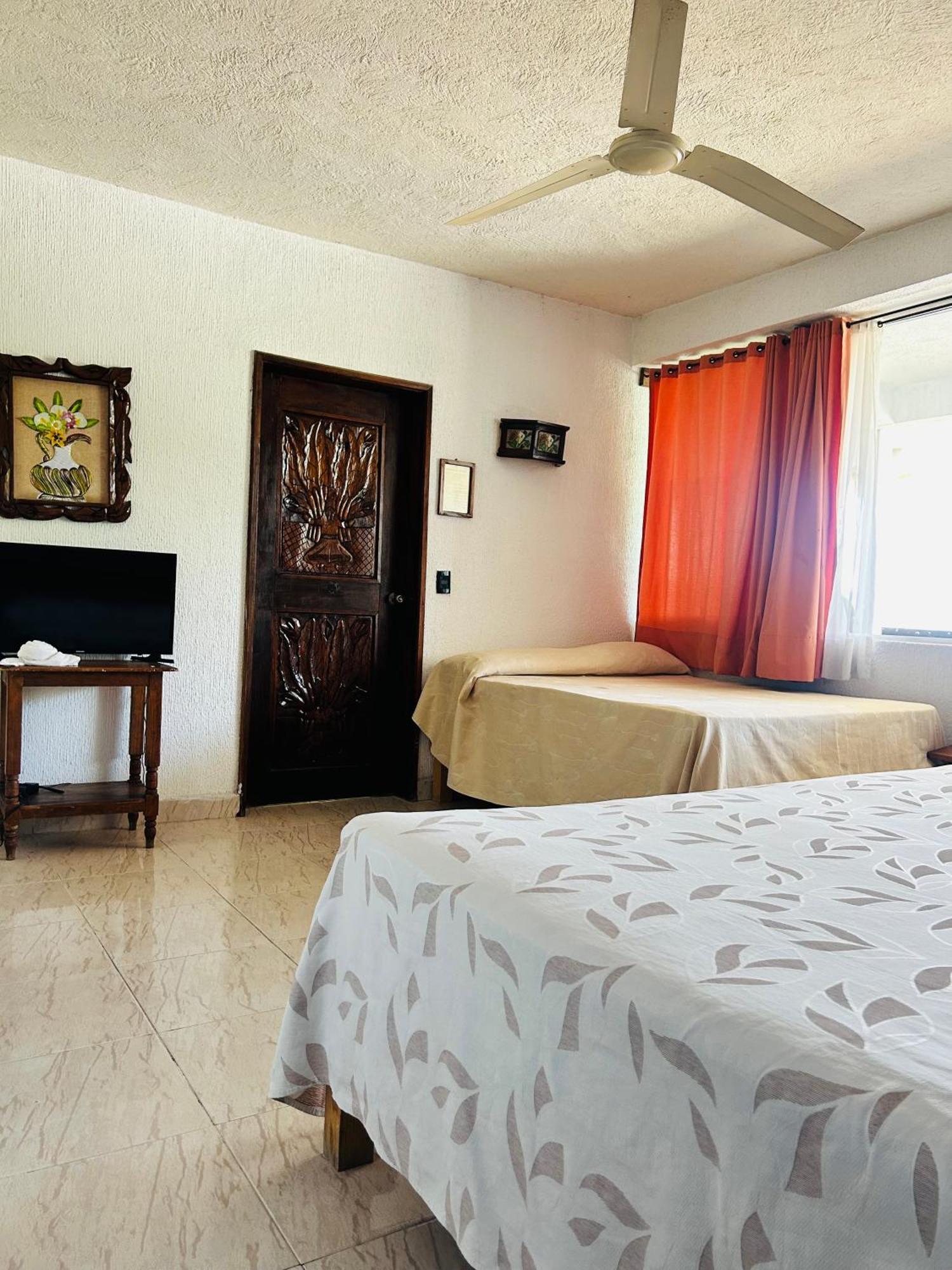 Hoteles Gran Horizonte Tequesquitengo Exterior foto